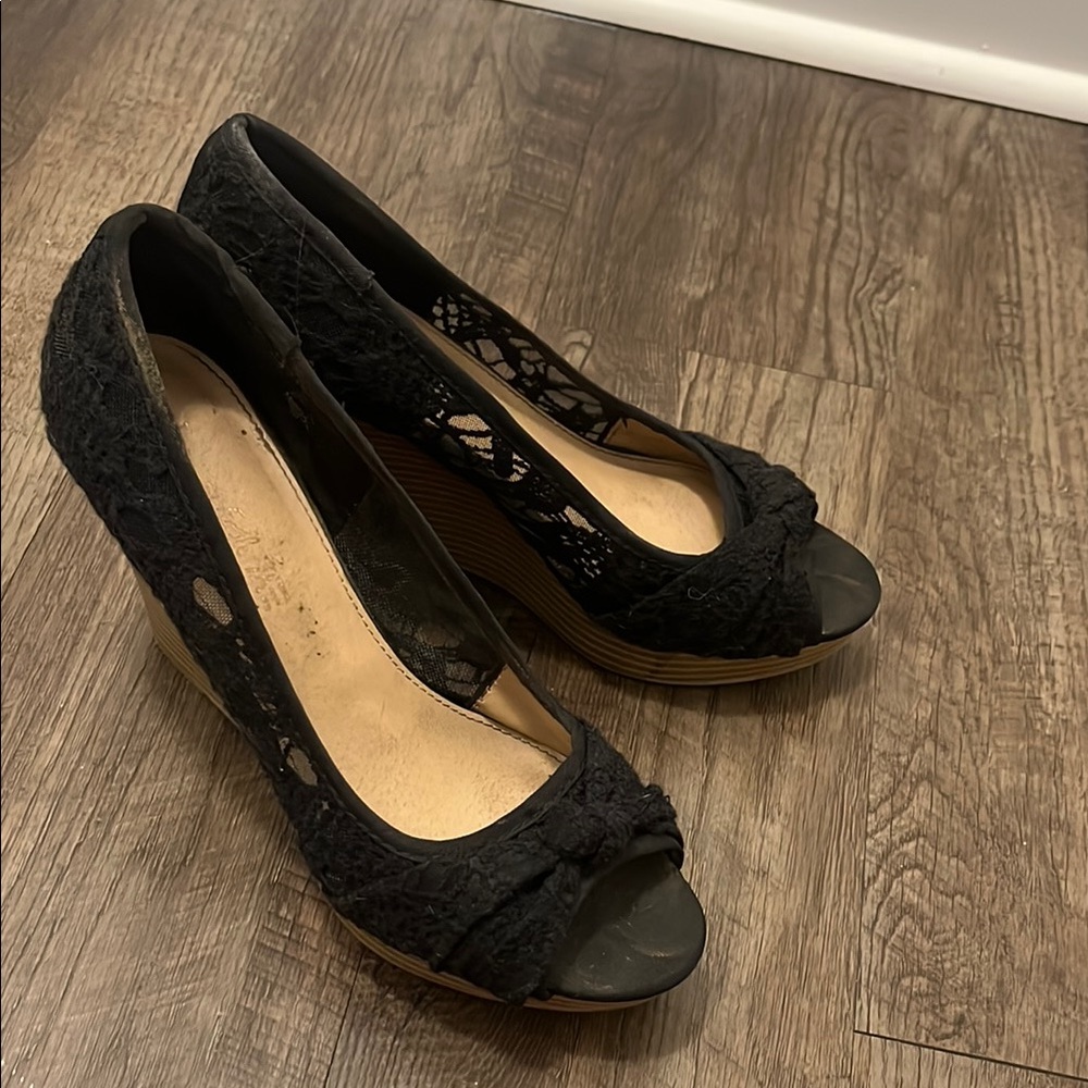 American Eagle By Payless Black Wedge Shoes
